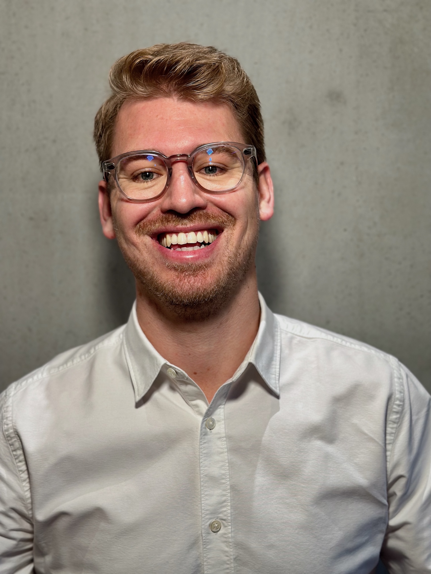 lukas hoelzl